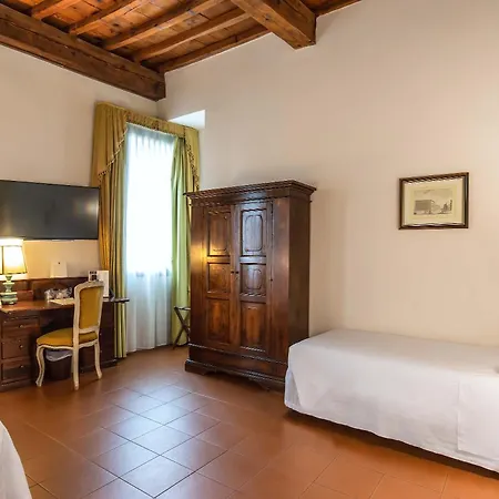 Machiavelli Palace Hotel 3*