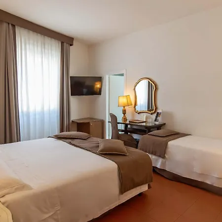 Machiavelli Palace Отель 3*
