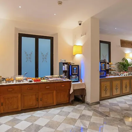 Machiavelli Palace Отель 3*
