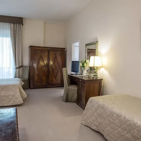Отель Machiavelli Palace Флоренция