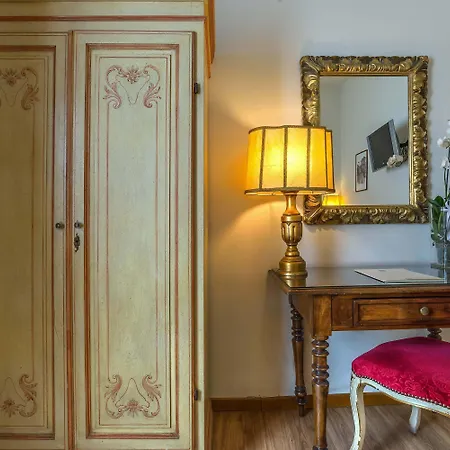 Machiavelli Palace Отель