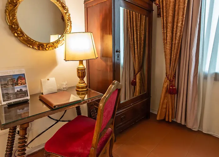 Machiavelli Palace Hotel 3*