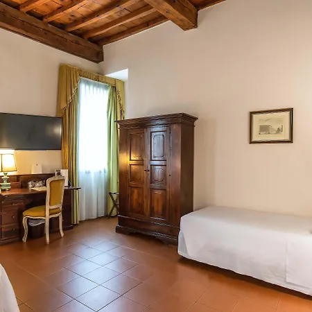 Machiavelli Palace Hotel 3*